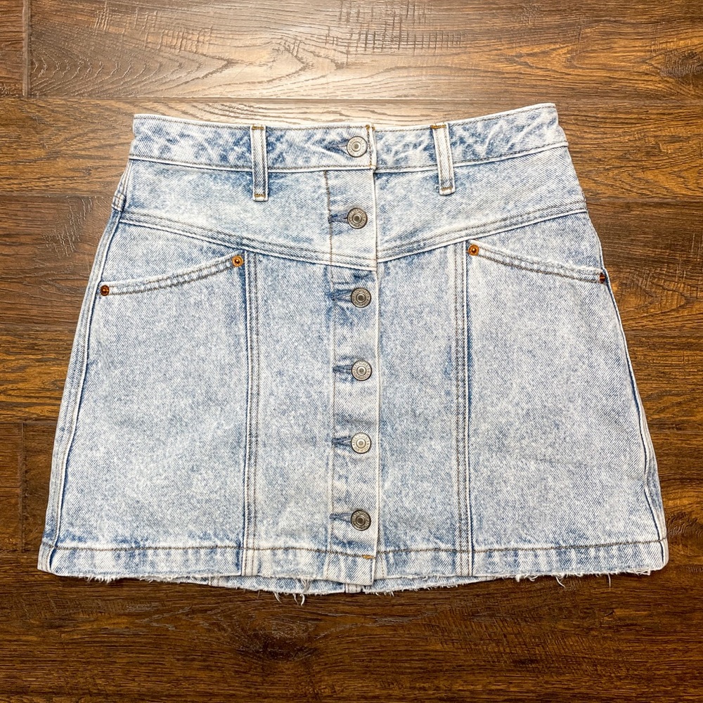 Abercrombie & Fitch Natural Rise Skirt - Size 2